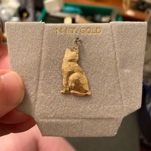 14kt gold Cat Charm Pendant